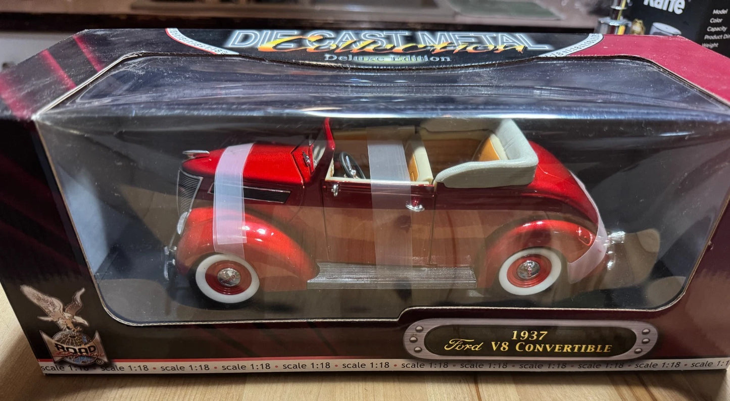 Road Signature Deluxe Edition 1937 Ford V8 Convertible Red 1:18 Item # 92237