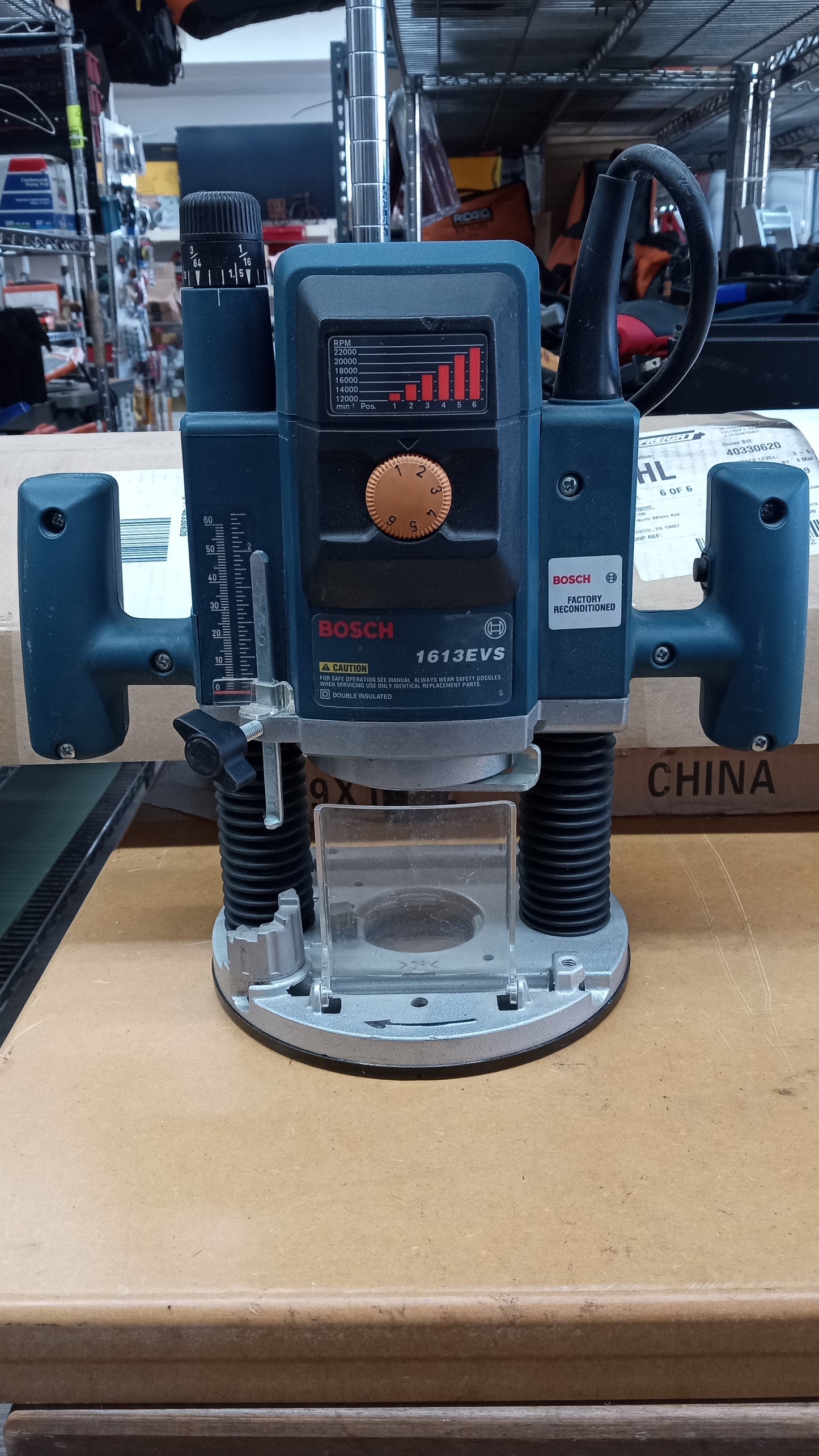 Bosch 1613EVS Plunge Router USED