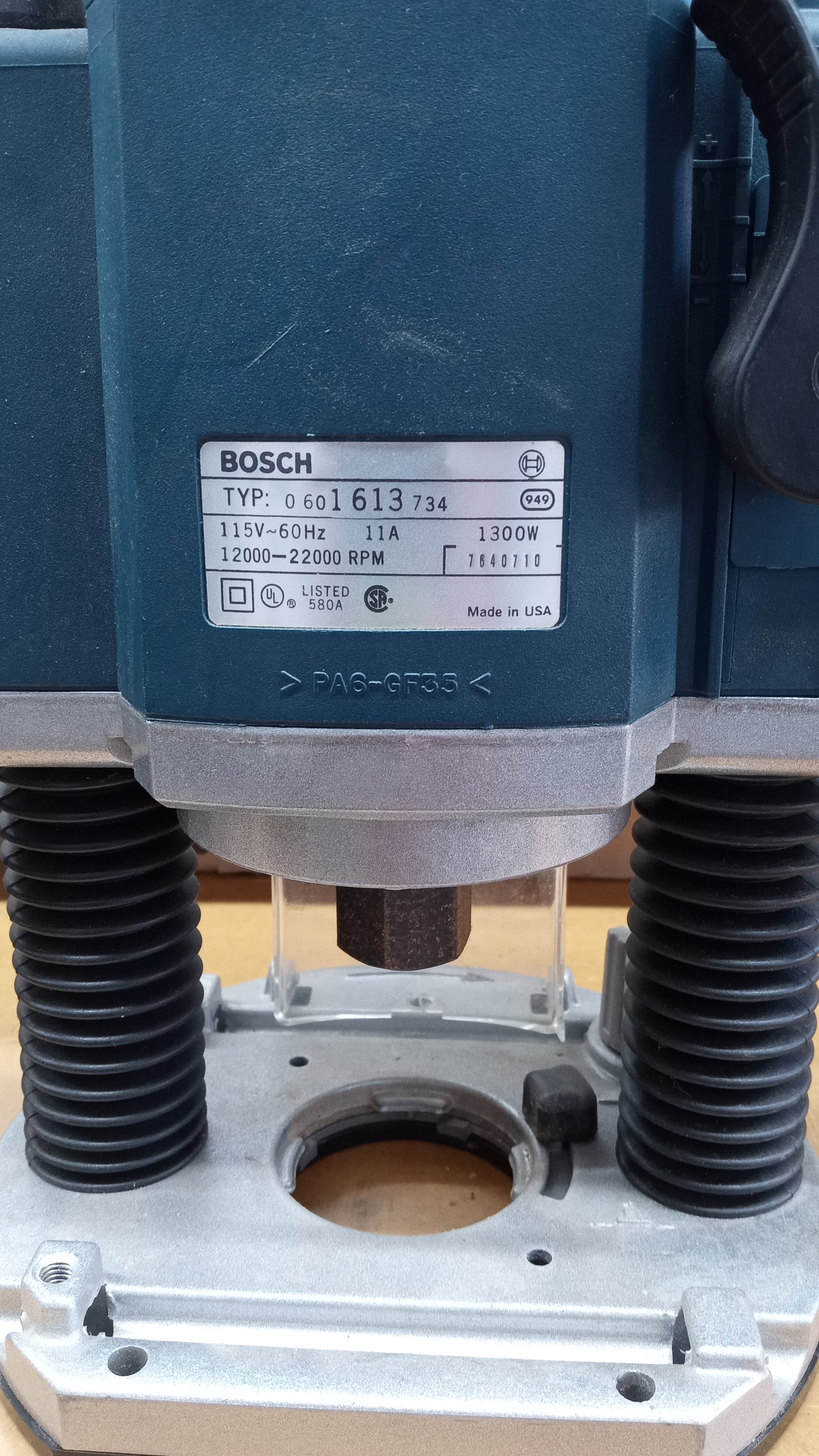 Bosch 1613EVS Plunge Router USED