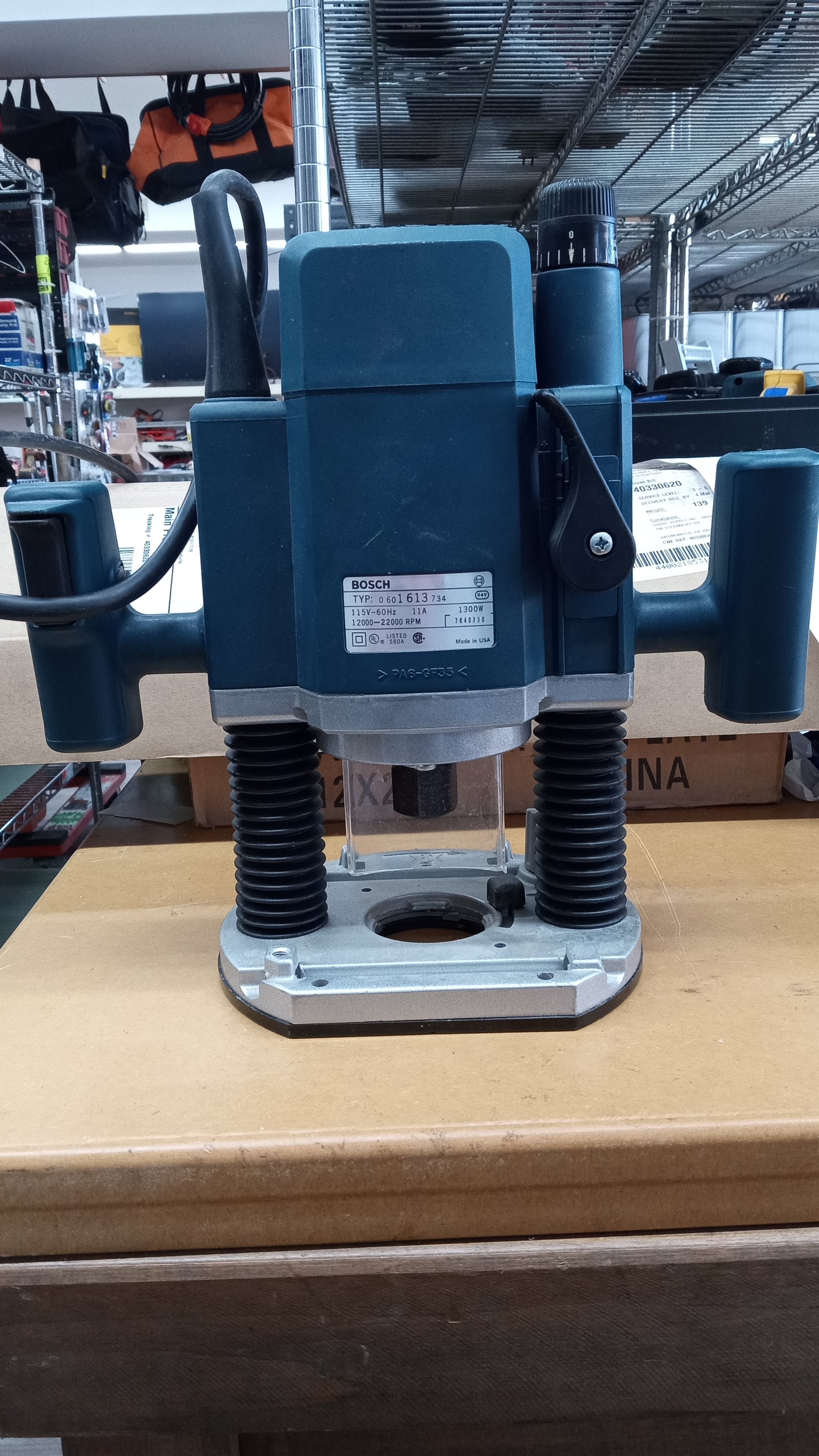 Bosch 1613EVS Plunge Router USED